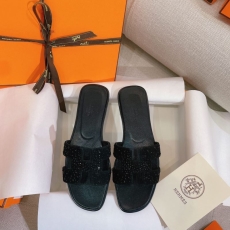 Hermes Slippers